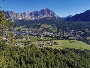 Cortina und Monte Cristallo.jpg